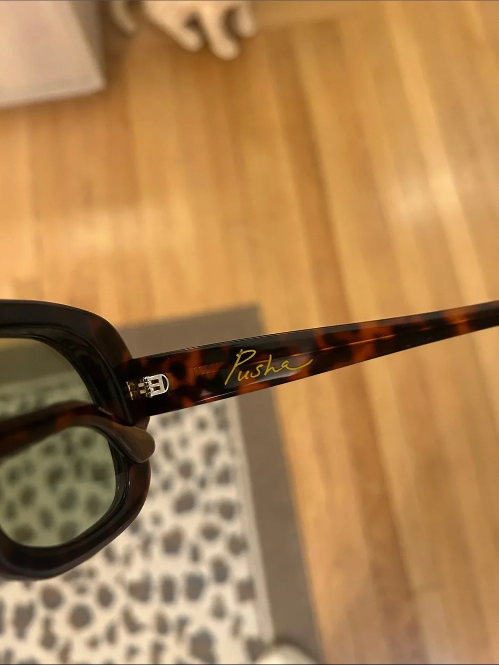 DEZI Tortoiseshell Frame with Green Lenses Men's Sunglasses